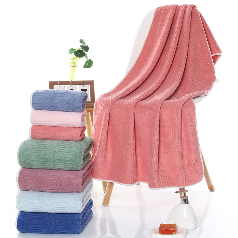 Factory Wholesale Coral Velvet Plain Edging Covers Household Soft Absorbent Towel Bath Towel Set Custom Logo