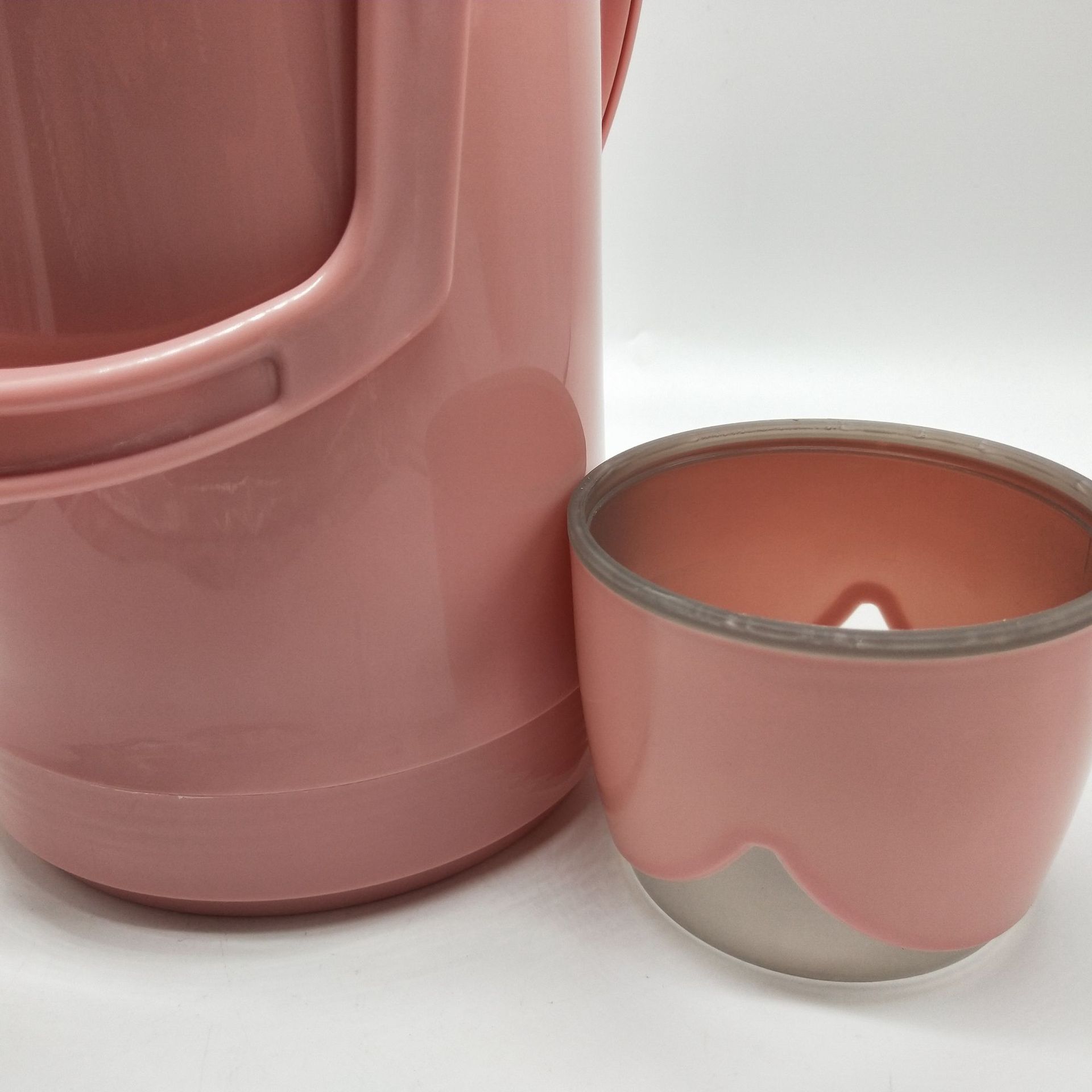 8811 Household Thermo Thermal Pot with Lid Hot Water Bottle with Handle Household Special Thermo Factory Wholesale 8811 Household Thermo Thermal Pot with Lid Hot Water Bottle with Handle Household Special Thermo Factory Wholesale