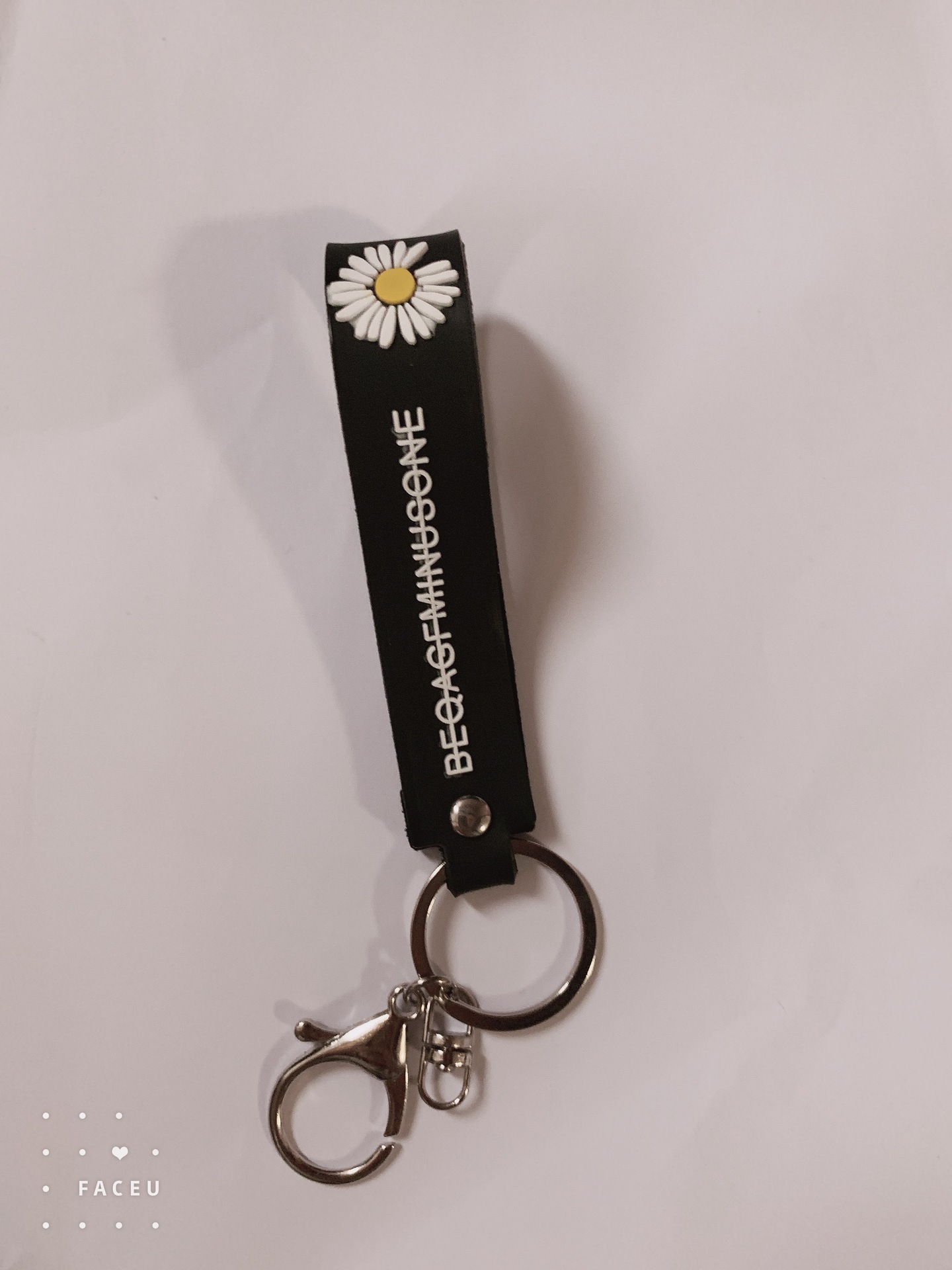 Popular G-Dragon Same Style Little Daisy Key Lanyard Keychain Accessories Card Bag Pendant Small Gift Ornaments