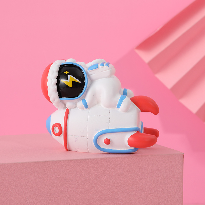 Space Trip Chuangyu Star Astronaut Hang Xiaoyu Blind Box Toy Doll Resin Craft Hand-Made Doll for Children