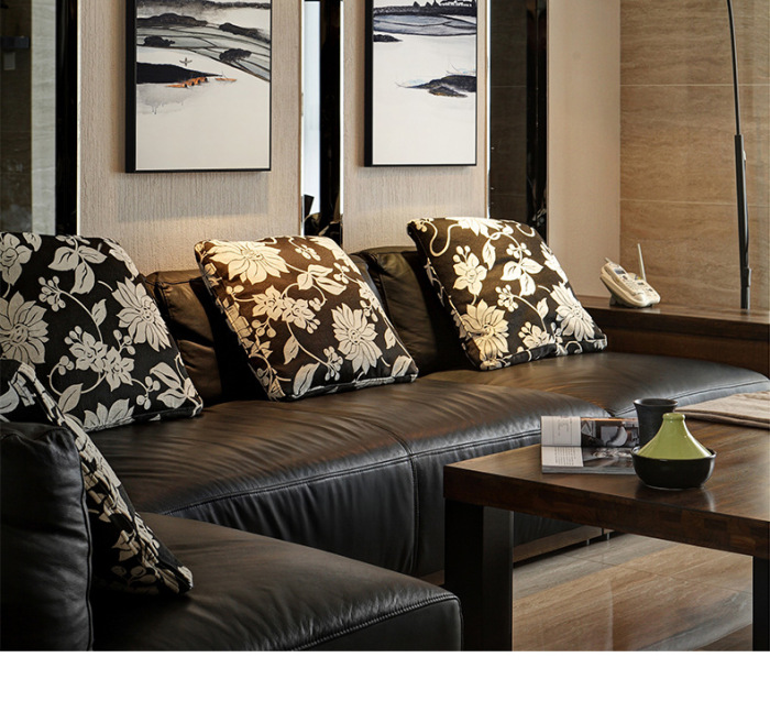 The new Chinese style sofa background wall four couplet hang a picture of The traditional Chinese painting of The living room in The living room ofa picture of The frame decoration.
