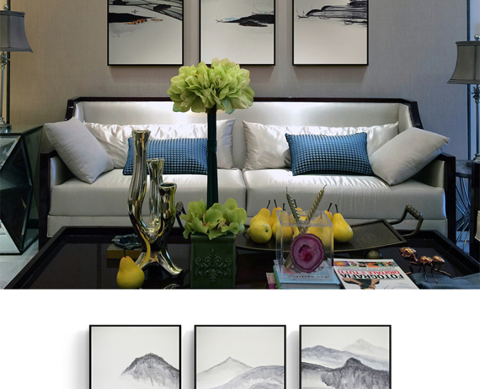 The new Chinese style sofa background wall four couplet hang a picture of The traditional Chinese painting of The living room in The living room ofa picture of The frame decoration.