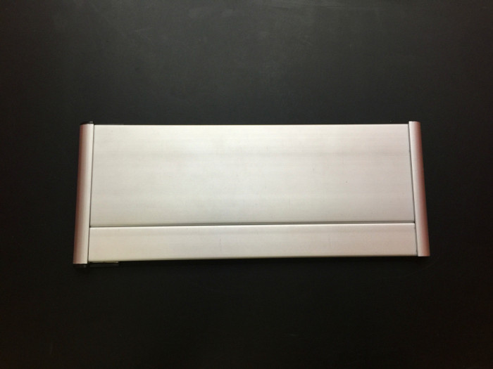 The arc-shaped single paste adhesive Aluminum Alloy plastic edge paint doorplate advertising licensing department