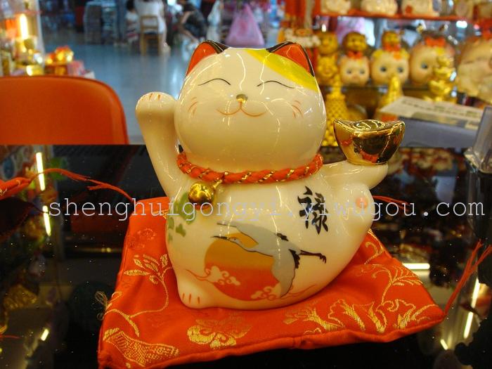 The cat cat cat ceramic Feng Shui Fortune Cat ornaments business gifts The cat cat cat ceramic Feng Shui Fortune Cat ornaments business gifts
