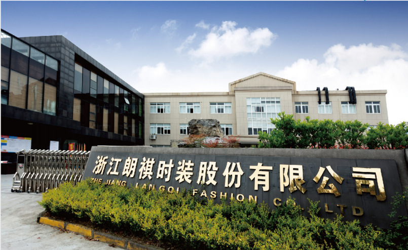 Shuangbai List Factory in Zhejiang Province sells one-piece medical protective clothing with cap medical isolation clothing Shuangbai List Factory in Zhejiang Province sells one-piece medical protective clothing with cap medical isolation clothing