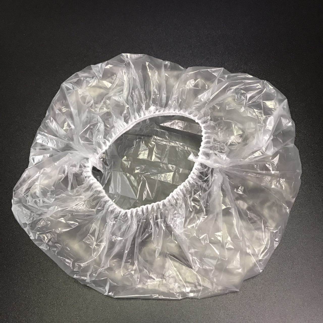 Disposable Shower Cap 100 PCs Plastic Waterproof Headgear Transparent Hotel Hair Dyeing Strip Shower Cap PE Plastic Wrap Cover