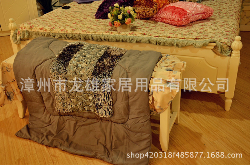 Factory direct sale LOGO customized pillow quilt advertisement pillow quilt car Factory direct sale LOGO customized pillow quilt advertisement pillow quilt car