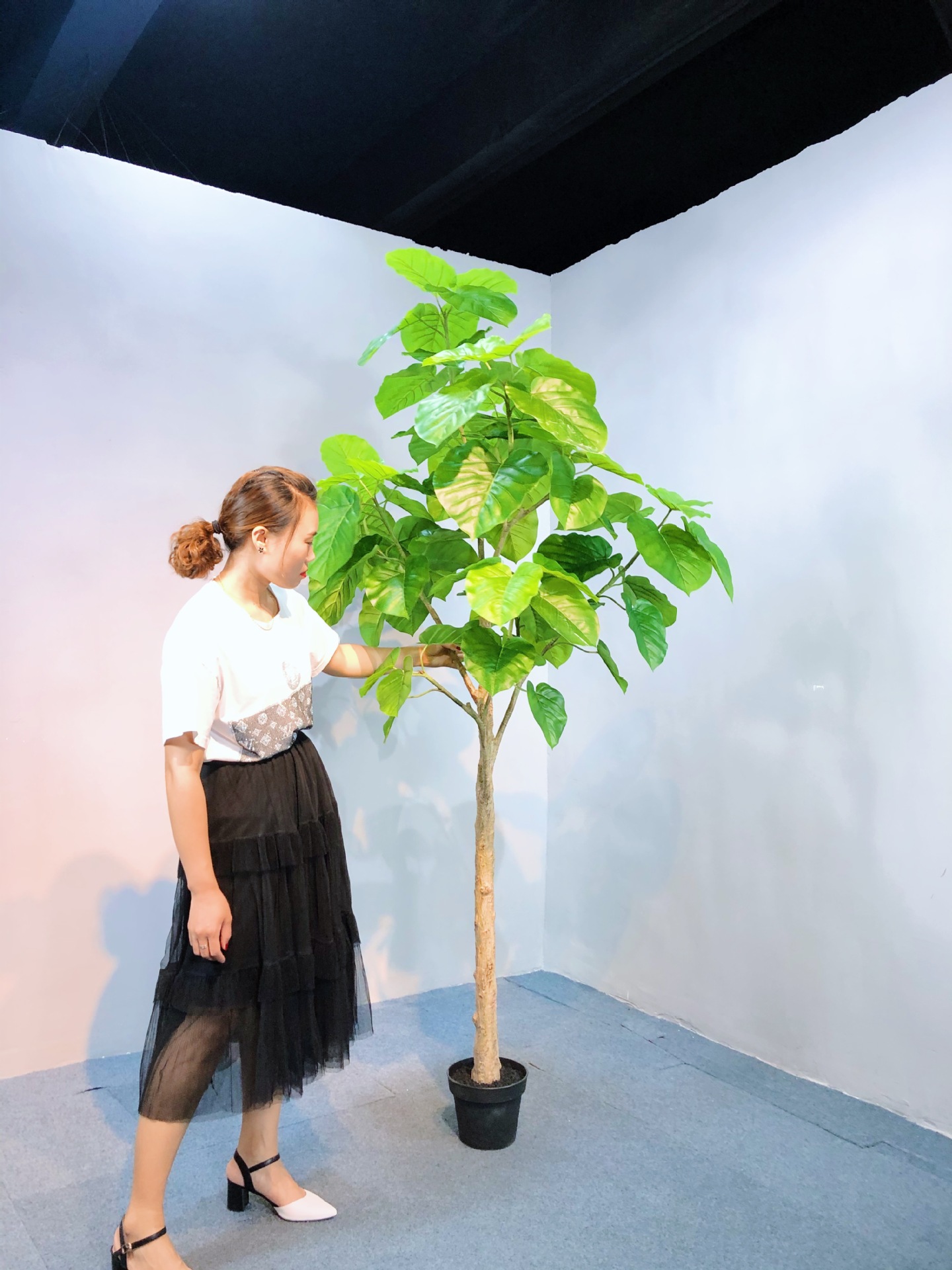 Imitative Tree Green Plant Happy Banyan Heart Leaf Banyan Bonsai Plant Pot Indoor Artificial Tree Living Room Decoration