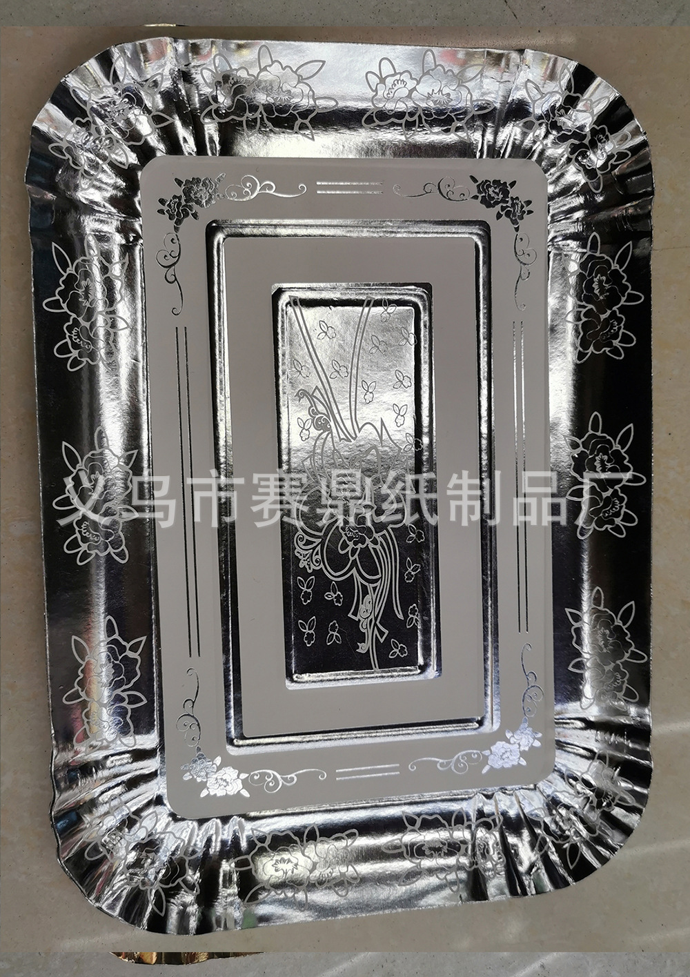 One-time thickened hot stamping hot silver gold paper plate paper plate wedding party barbecue tray manufacturers direct One-time thickened hot stamping hot silver gold paper plate paper plate wedding party barbecue tray manufacturers direct