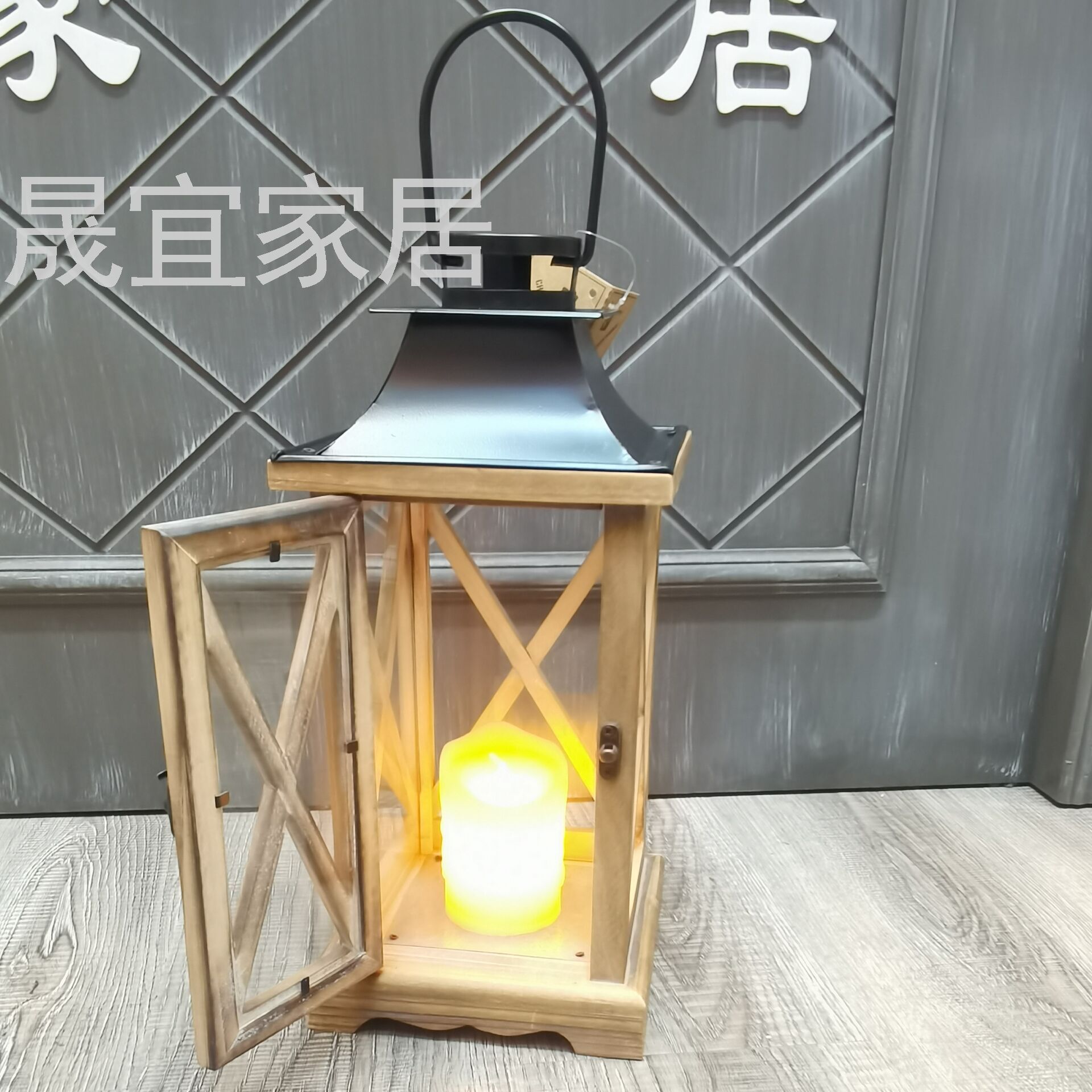 European-Style Storm Lantern Candlestick Floor Aromatherapy Candle Log Iron Storm Lantern Craftwork Storm Lantern Bedroom Decoration