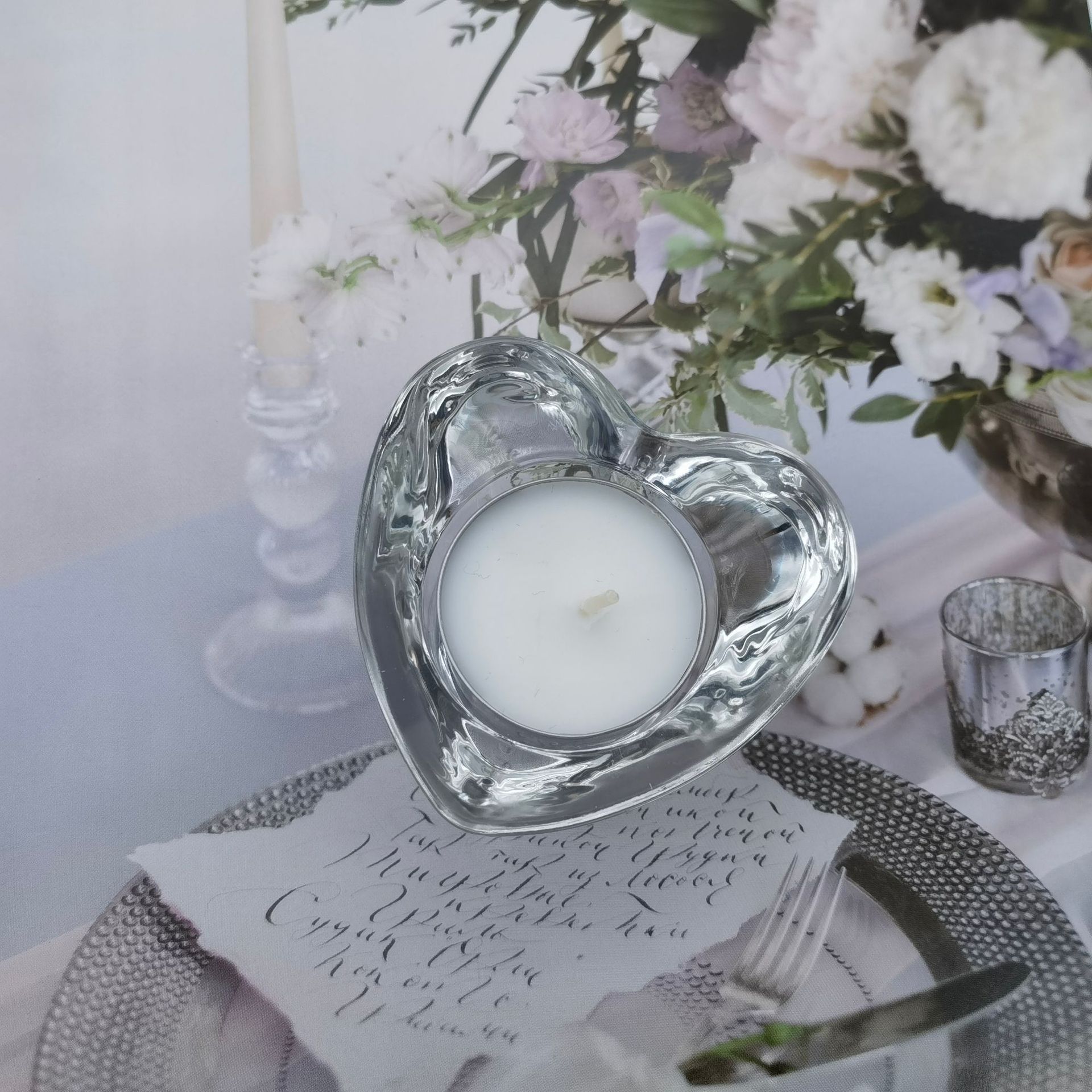 European Style Candlestick Love Candlestick Bottom Peach Heart Home Desktop Decoration Peach Heart Candlestick European Style Candlestick Love Candlestick Bottom Peach Heart Home Desktop Decoration Peach Heart Candlestick