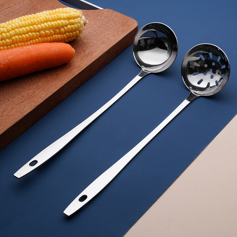 Stainless Steel Soup Ladle Domestic Hot Pot Kitchen Utensils for Colander Extra Thick Band Hook Hot Pot Spoon Long Handle Strainer and Soup Spoon