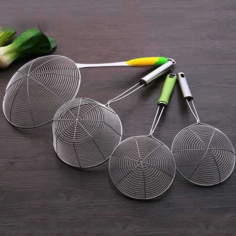 Colander Stainless Steel Big Strainer Colander Corn Handle Thickened Fried Food Colander Noodles Strainer Noodle Cooking Tool Long Handle Kitchen