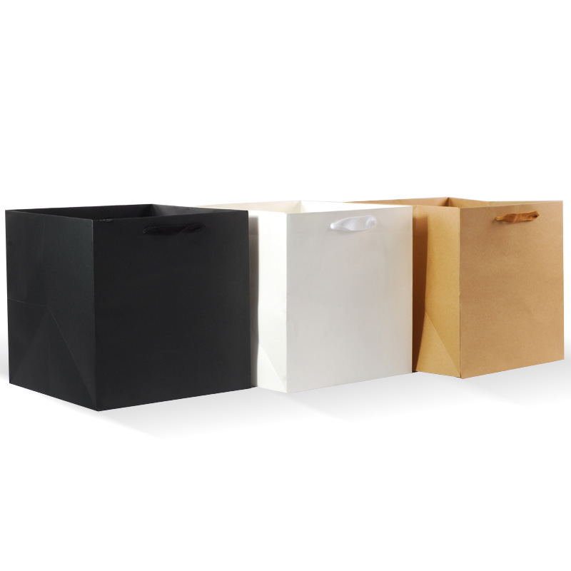 Spot wholesale kraft flowers gift bag environmental gift box packaging bag can be gift logo square bottom handbag