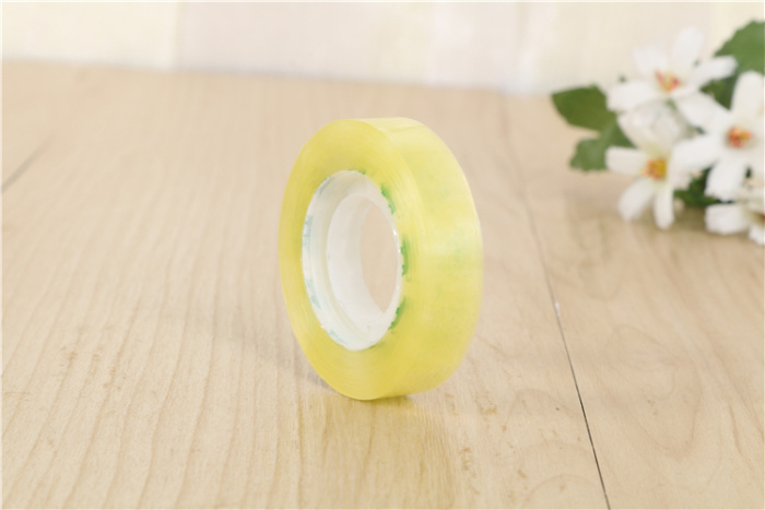 Student stationery transparent small adhesive tape paper office strong adhesive tape wholesale 1.2 wide. Student stationery transparent small adhesive tape paper office strong adhesive tape wholesale 1.2 wide.