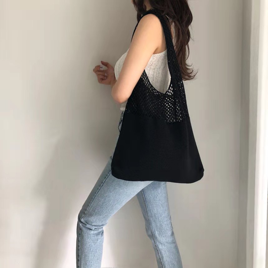 Korean Online Same Chic Simple Retro Hollow Knitted Shoulder Bag Women&#039;s Vest Bag Woolen Yarn Bag All-Match Big Bag