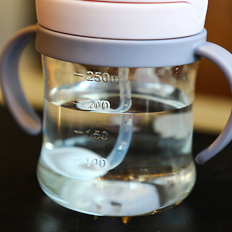 Cups Kindergarten Toddler Drinking Cup NoSpill Cup with Straw DropProof and LeakProof Choke Proof Kettle with Handle