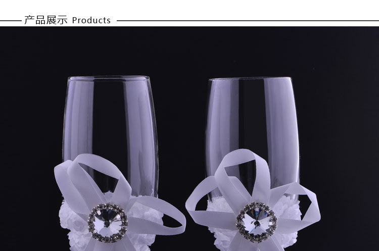 Europe and the United States creative wedding supplies transparent glass goblet red wine box set checking cake knife shovel wholesale Europe and the United States creative wedding supplies transparent glass goblet red wine box set checking cake knife shovel wholesale