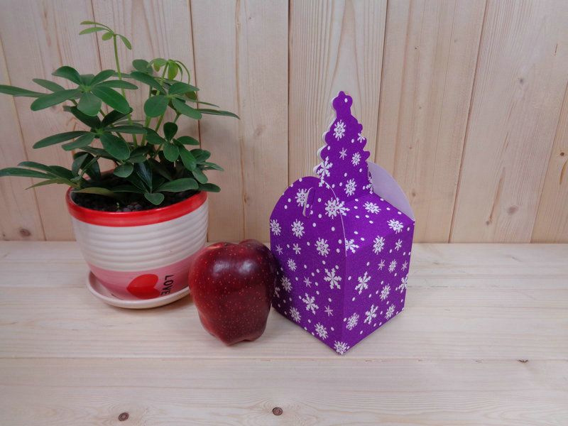 Currently Available Christmas Christmas Eve Fruit Gift Box Christmas Eve New Cartoon Portable Packing Box Christmas Apple Box Currently Available Christmas Christmas Eve Fruit Gift Box Christmas Eve New Cartoon Portable Packing Box Christmas Apple Box