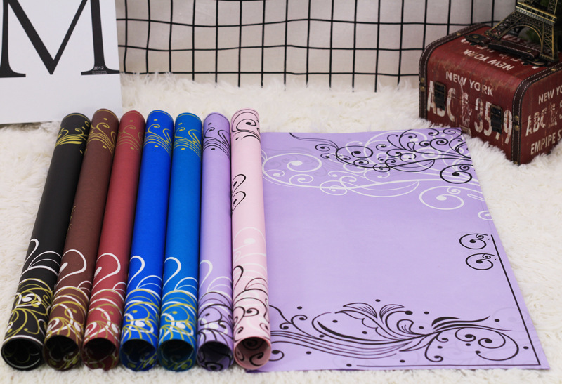 Shun the qing lang green kraft paper 50% waterproof flower wrapping paper bouquet wrapping paper flower shop gift shop material Shun the qing lang green kraft paper 50% waterproof flower wrapping paper bouquet wrapping paper flower shop gift shop material