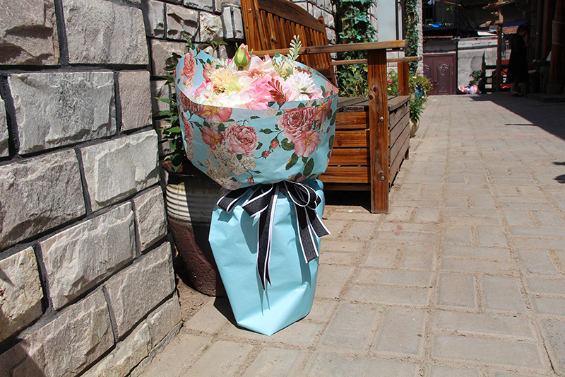 Flower paper kraft paper bouquet paper gift paper Flower art material Flower paper kraft paper bouquet paper gift paper Flower art material