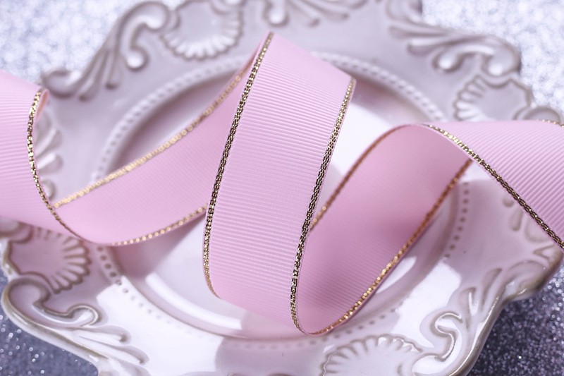 Golden Edge Thread Polyester Belt DIY Bow Hair Accessories Bouquet Cake Gift Box Packing Ribbon Clothing Accessories Ribbon Golden Edge Thread Polyester Belt DIY Bow Hair Accessories Bouquet Cake Gift Box Packing Ribbon Clothing Accessories Ribbon
