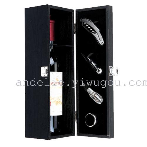 Wine set with wooden box packaging, bottle wood box, original form of foreign trade, a bottle opener. Cutting knife, wine ring pourer Wine set with wooden box packaging, bottle wood box, original form of foreign trade, a bottle opener. Cutting knife, wine ring pourer