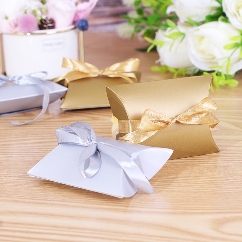 New Hot Sale Wedding Favors Creative Small Gift Key Bottle Opener Pendant Wedding Supplies Pillow Wedding Candies Box New Hot Sale Wedding Favors Creative Small Gift Key Bottle Opener Pendant Wedding Supplies Pillow Wedding Candies Box