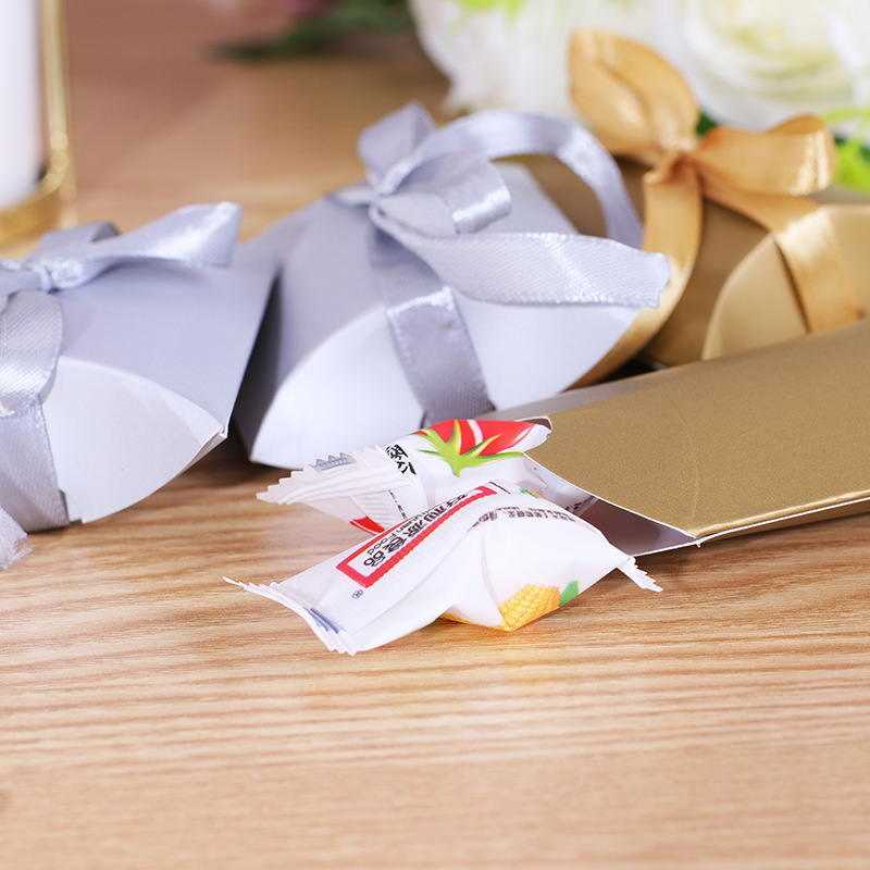 New Hot Sale Wedding Favors Creative Small Gift Key Bottle Opener Pendant Wedding Supplies Pillow Wedding Candies Box New Hot Sale Wedding Favors Creative Small Gift Key Bottle Opener Pendant Wedding Supplies Pillow Wedding Candies Box