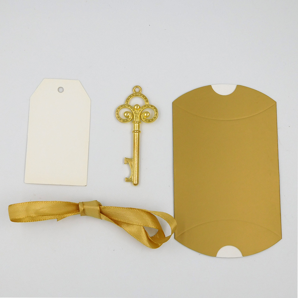 New Hot Sale Wedding Favors Creative Small Gift Key Bottle Opener Pendant Wedding Supplies Pillow Wedding Candies Box New Hot Sale Wedding Favors Creative Small Gift Key Bottle Opener Pendant Wedding Supplies Pillow Wedding Candies Box