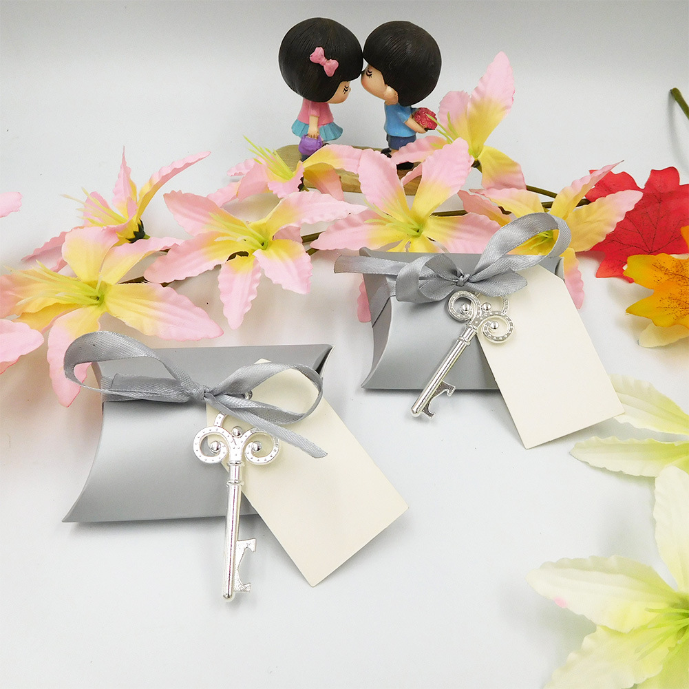 New Hot Sale Wedding Favors Creative Small Gift Key Bottle Opener Pendant Wedding Supplies Pillow Wedding Candies Box New Hot Sale Wedding Favors Creative Small Gift Key Bottle Opener Pendant Wedding Supplies Pillow Wedding Candies Box