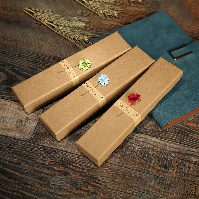 Factory Creative Jewelry Packaging Box Hot Sale Chain Ring Bracelet Sunflower Jewelry Box Paper Bag Currently Available Wholesale