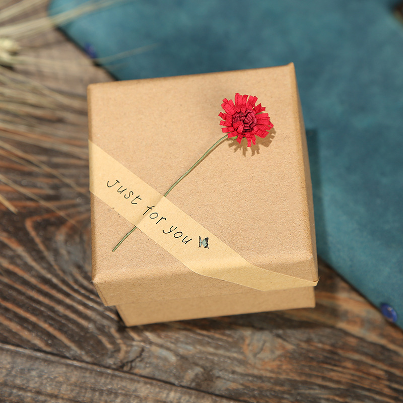 Factory Creative Jewelry Packaging Box Hot Sale Chain Ring Bracelet Sunflower Jewelry Box Paper Bag Currently Available Wholesale