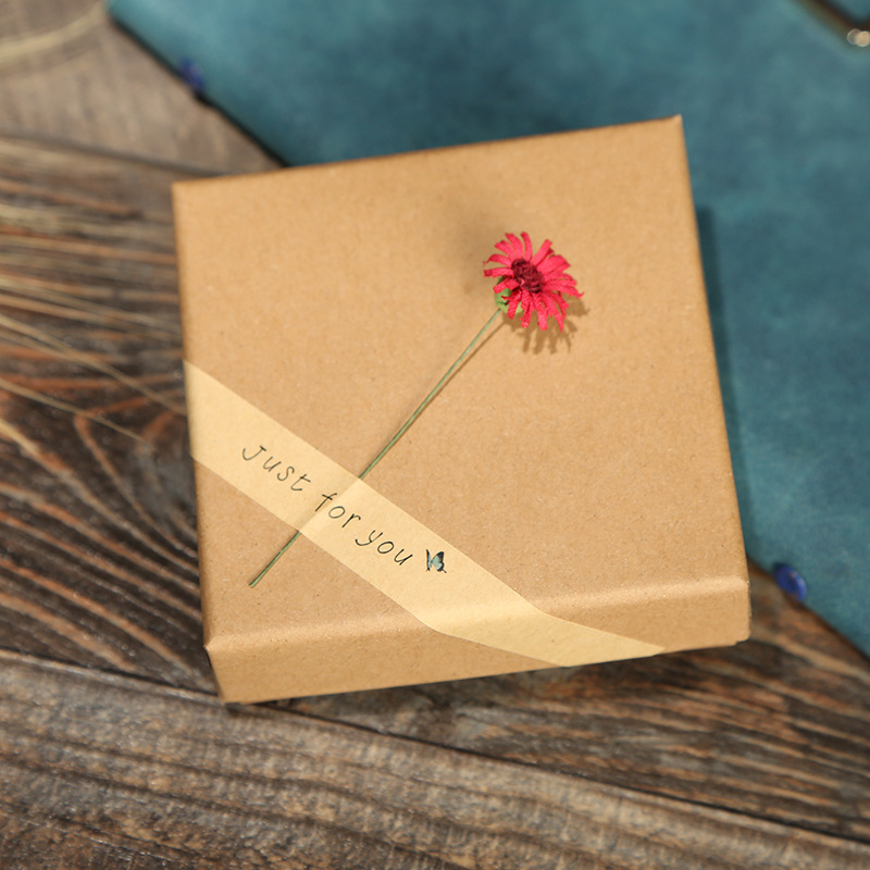Factory Creative Jewelry Packaging Box Hot Sale Chain Ring Bracelet Sunflower Jewelry Box Paper Bag Currently Available Wholesale