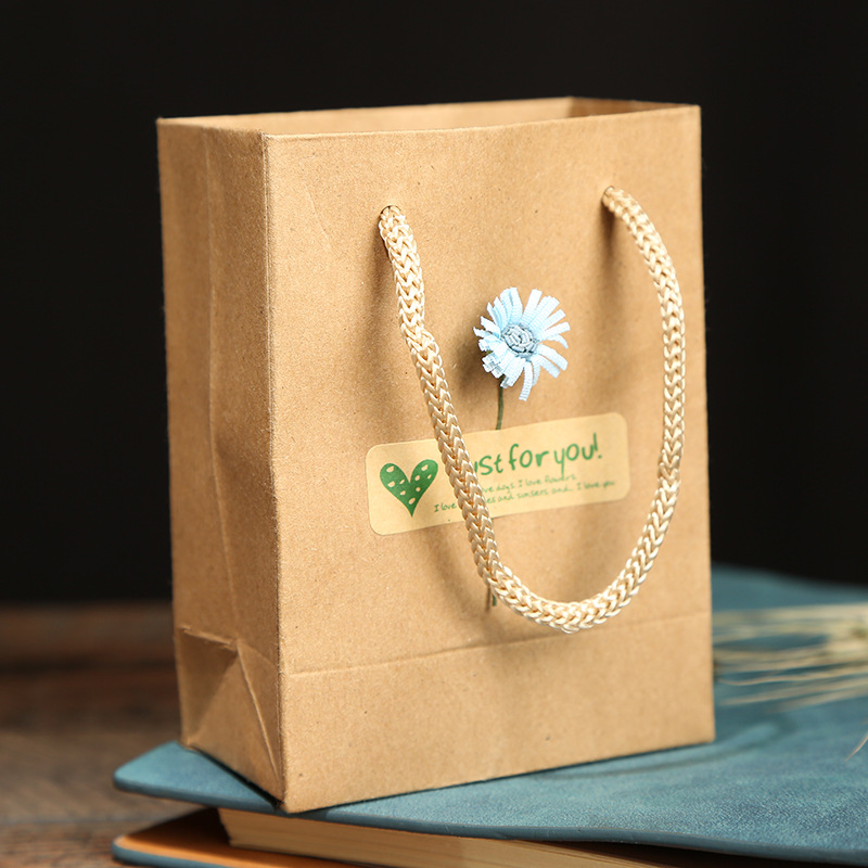 Factory Creative Jewelry Packaging Box Hot Sale Chain Ring Bracelet Sunflower Jewelry Box Paper Bag Currently Available Wholesale