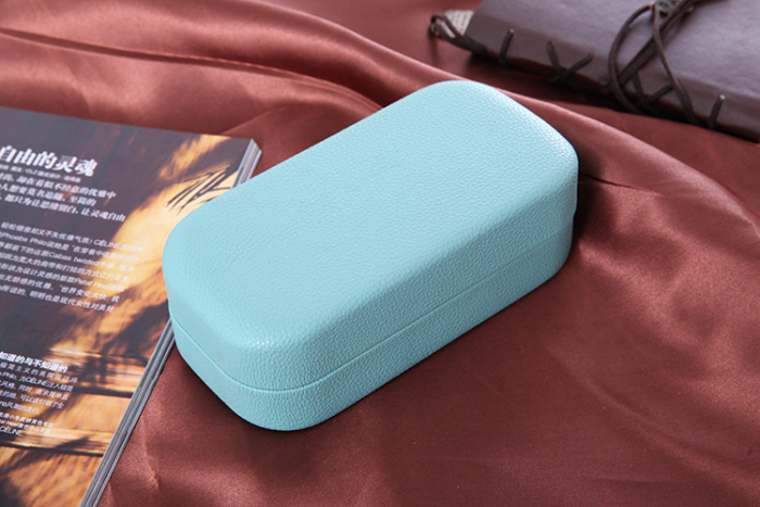 The high-end sunglasses glasses box tin box and sun glasses box