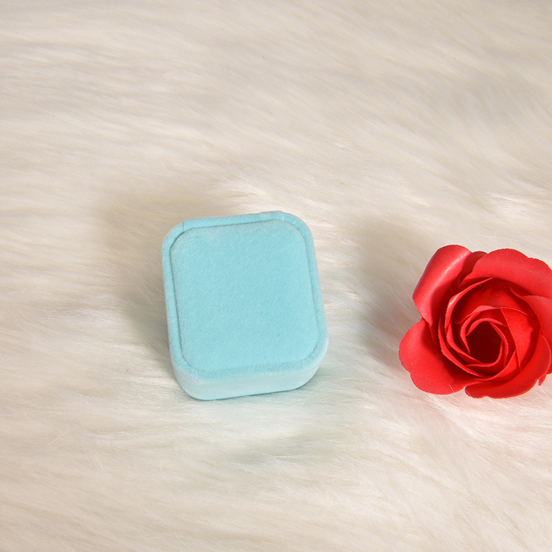Popular Flannelette Ear Studs and Ring Box Chinese Valentine's Day Necklace Pendant Gift Box Flocking Rounded Packing Box Customized Wholesale