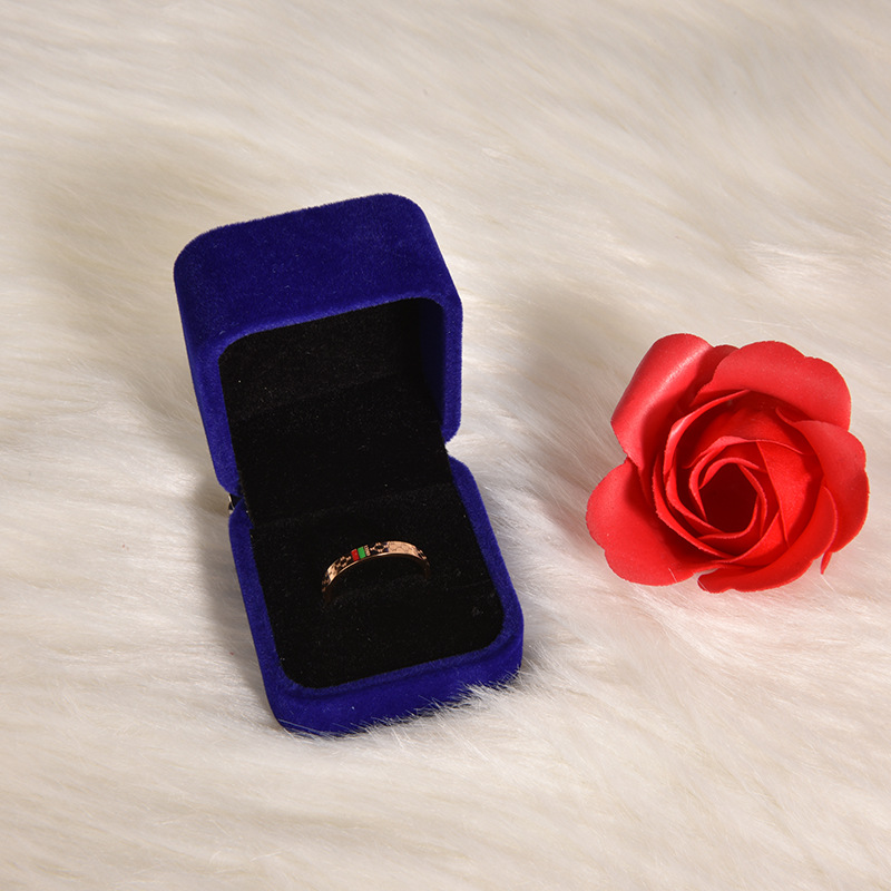 Popular Flannelette Ear Studs and Ring Box Chinese Valentine's Day Necklace Pendant Gift Box Flocking Rounded Packing Box Customized Wholesale