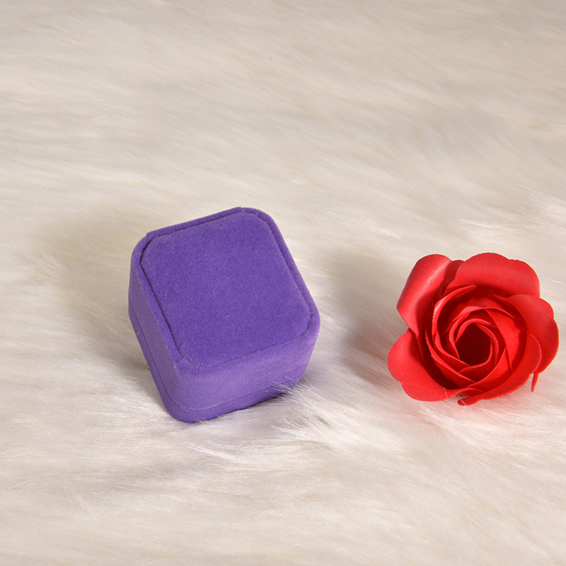 Popular Flannelette Ear Studs and Ring Box Chinese Valentine's Day Necklace Pendant Gift Box Flocking Rounded Packing Box Customized Wholesale