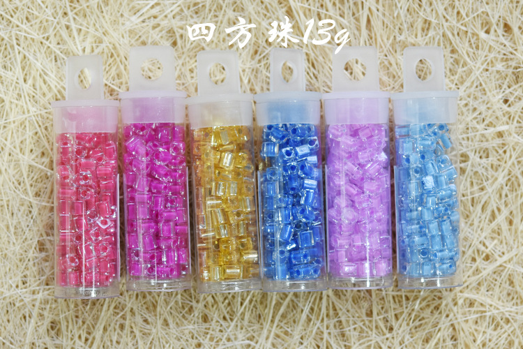 Import rice beads transparent plastic tube with hook packaging box loose bead accessories manufacturers wholesale Import rice beads transparent plastic tube with hook packaging box loose bead accessories manufacturers wholesale
