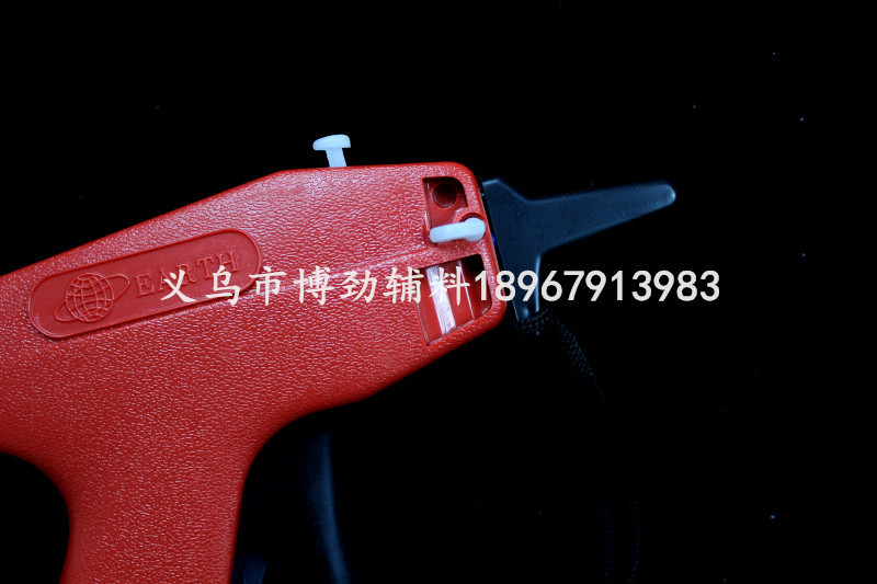 Spot Clothing Tag Label gun Toys Hang Hand gun Label Javelin gun manufacturers Spot Clothing Tag Label gun Toys Hang Hand gun Label Javelin gun manufacturers