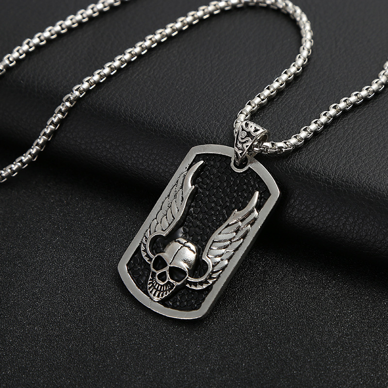 Hip hop jewelry necklace Japanese and Korean personality vintage men&#039;s necklace accessories hip-hop hang tag accessories a generation hair