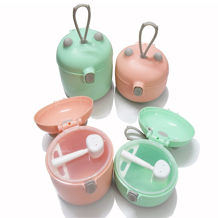 Baby Portable out Large Capacity Snack Box with Child Lock Milk Powder Spoon Milk Powder Box Sealed Rice Flour Separately Packed Case Baby Portable out Large Capacity Snack Box with Child Lock Milk Powder Spoon Milk Powder Box Sealed Rice Flour Separately Packed Case