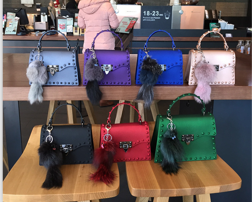 2022 European and American New Fashion Frosted and Matte PVC Gel Bag Trendy Colorful Crystals Rivet Hand-Carrying Shoulder Messenger Bag