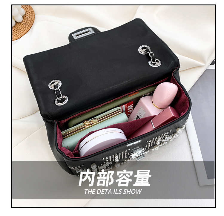 Pearl chain bag women's bag 2021 new fashion personalized fashion rivet single shoulder bag diagonal small square bag