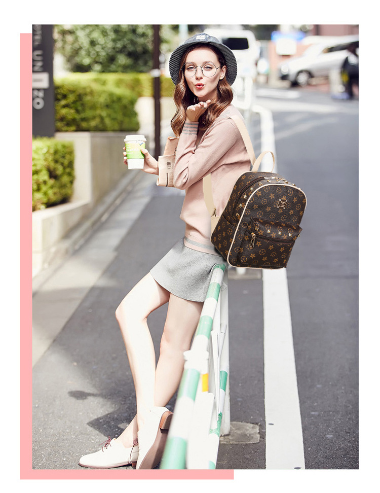New Women's Bag Korean Fashion Four-Piece Set Mother and Child Bag Bear Rivet Women's Backpack New Women's Bag Korean Fashion Four-Piece Set Mother and Child Bag Bear Rivet Women's Backpack