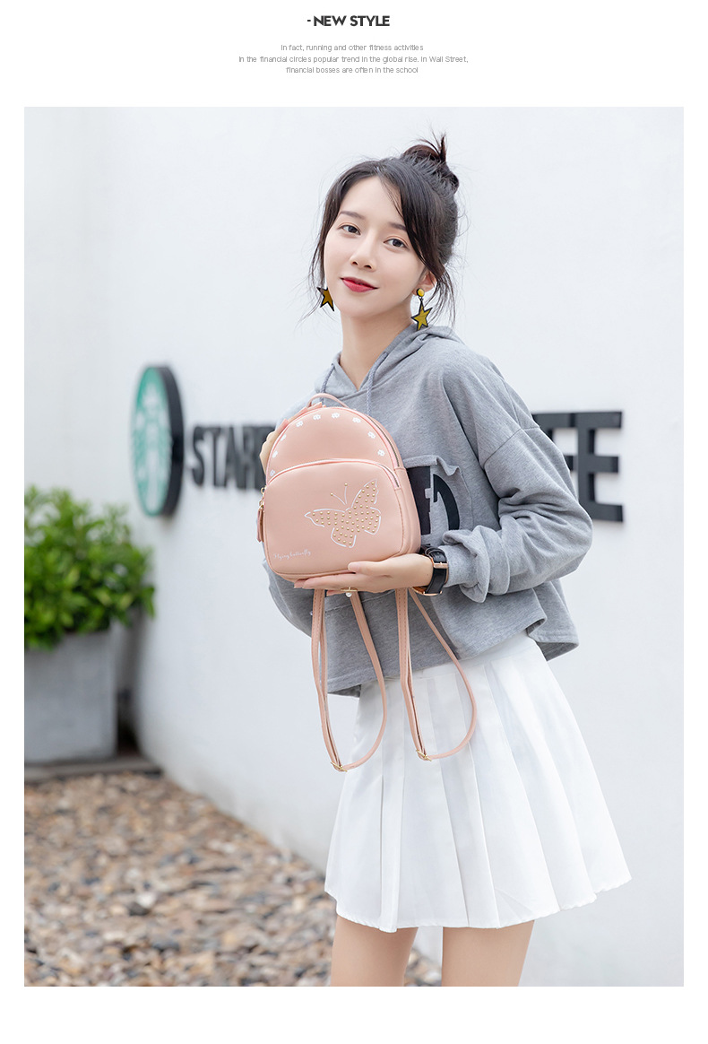 One Piece Dropshipping Autumn and Winter 2020 New Large Capacity Simple Printed Cell Phone Bag Rivet Butterfly Backpack for Women One Piece Dropshipping Autumn and Winter 2020 New Large Capacity Simple Printed Cell Phone Bag Rivet Butterfly Backpack for Women