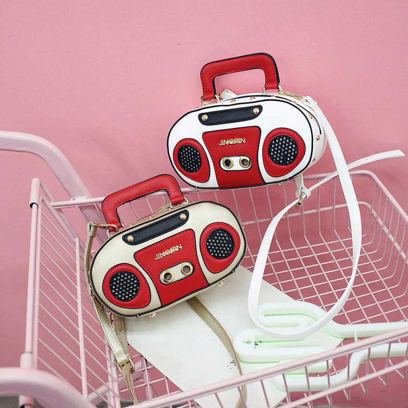 Factory Wholesale European and American Fashion Simulation Radio Stereo Shoulder Bag Funny Personality Crossbody Rivet Crossbody Bag Female