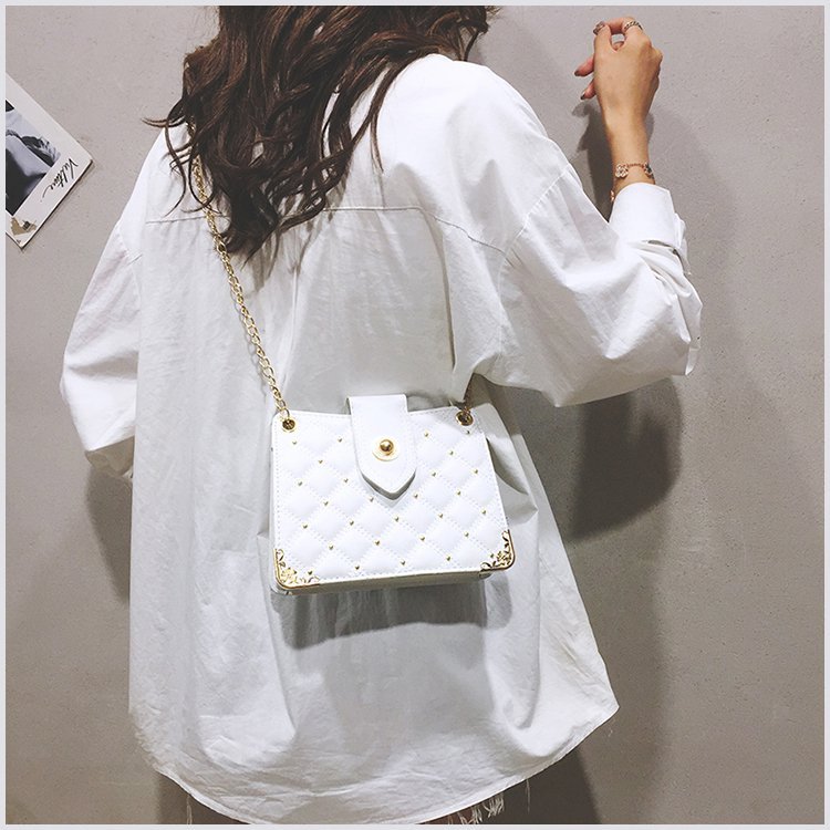 Women's Bag Chanel-Style Rhombus Chain Bag Rivet Small Bag Shoulder Bag Fashion Trendy Messenger Bag Women's Bag Chanel-Style Rhombus Chain Bag Rivet Small Bag Shoulder Bag Fashion Trendy Messenger Bag