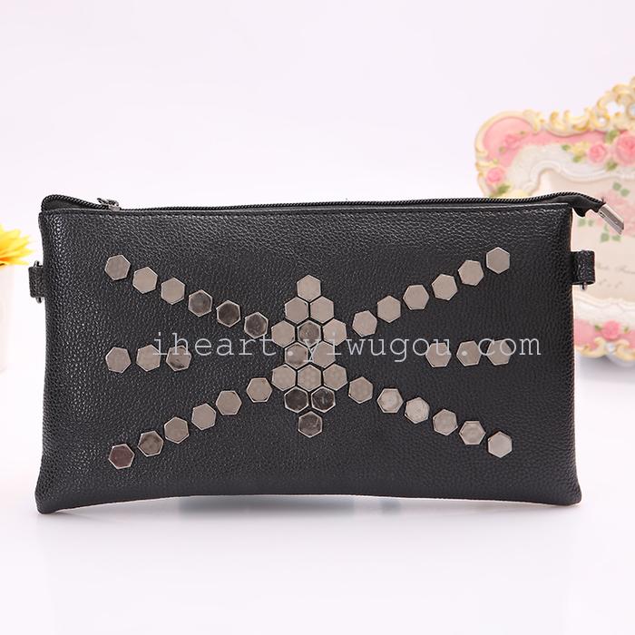 V six M word edge rivet bag V six M word edge rivet bag
